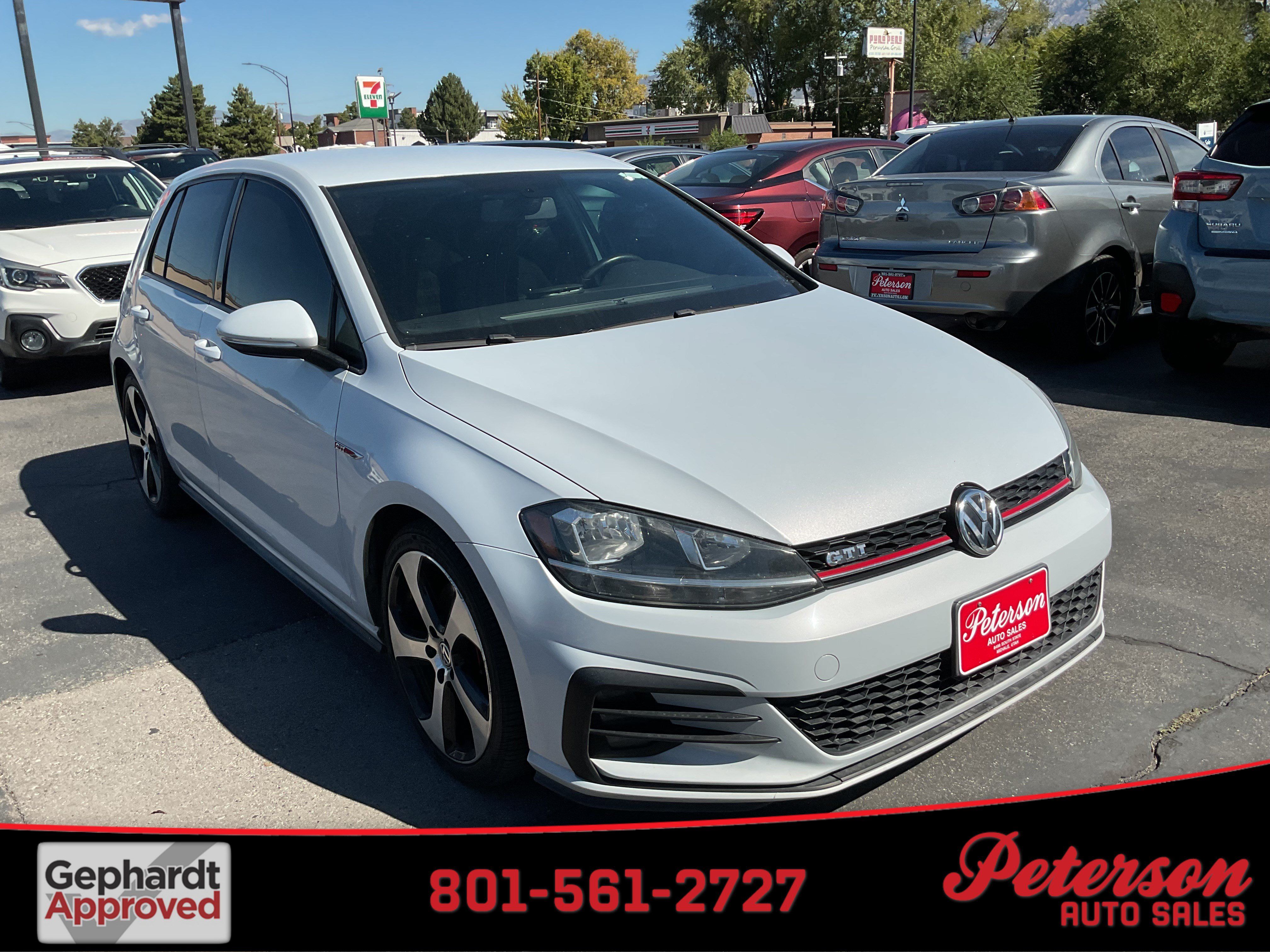 Used 2018 Volkswagen GTI S FWD image 1