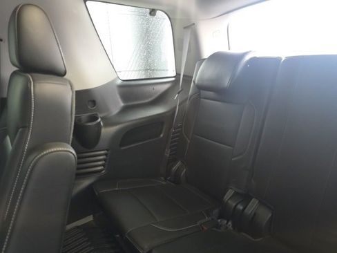 Used 2017 Chevrolet Tahoe Premier image 18