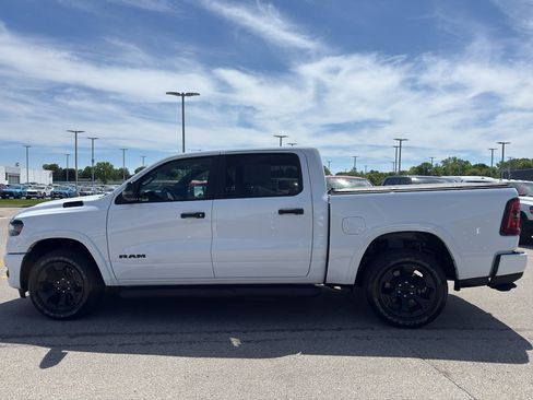 Used 2025 RAM 1500 Big Horn AWD/4WD image 6