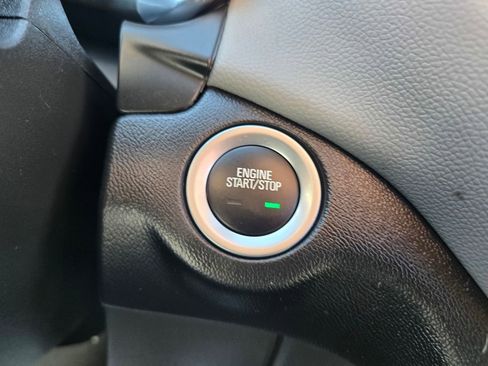 Used 2023 Chevrolet Equinox LS w/ LS Convenience Package AWD/4WD image 23
