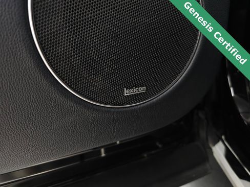 Used 2025 Genesis GV70 3.5T Sport w/ Sport Advanced Package image 18