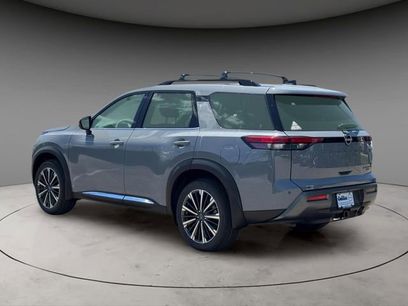 New 2026 Nissan Pathfinder Platinum
