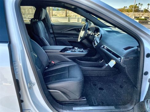 New 2026 Cadillac Lyriq Sport image 41