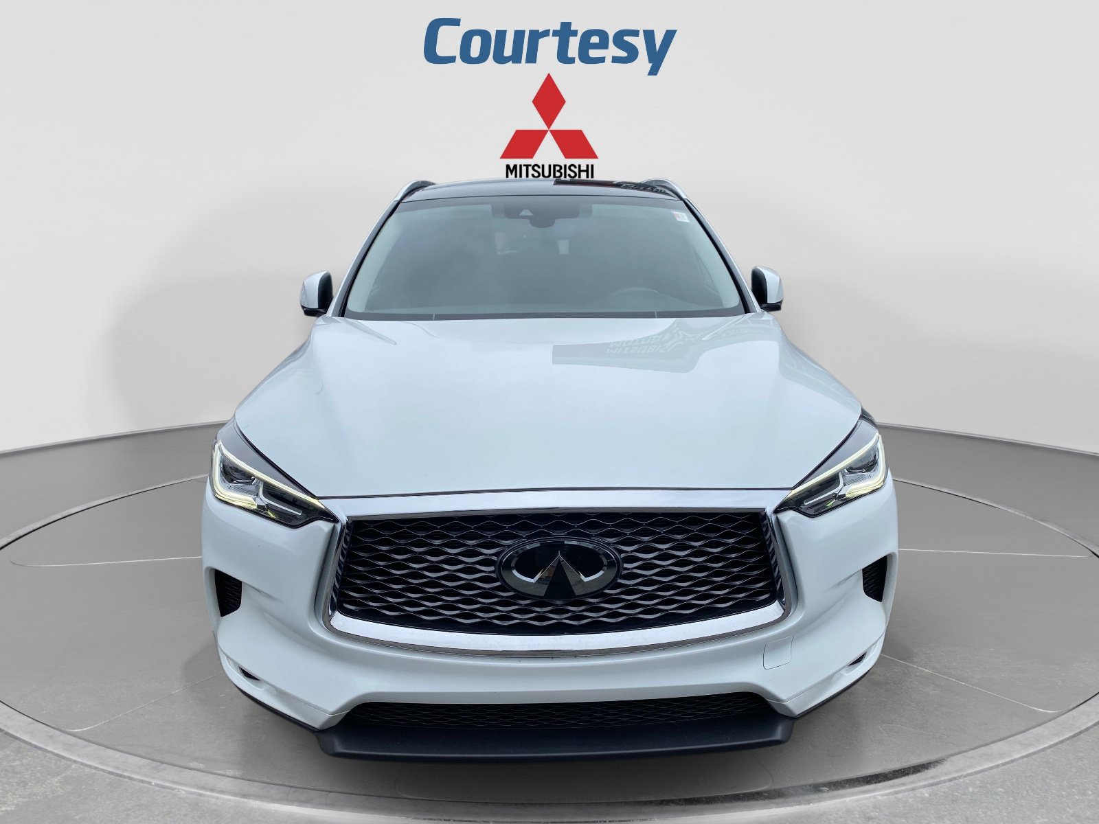 Used 2023 INFINITI QX50 Luxe AWD/4WD image 10
