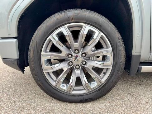 Used 2025 GMC Sierra 1500 Denali AWD/4WD image 36