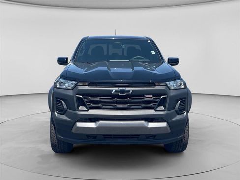 New 2026 Chevrolet Colorado Trail Boss AWD/4WD image 2