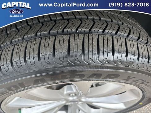 Certified 2022 Ford Explorer Platinum w/ Technology Package image 14