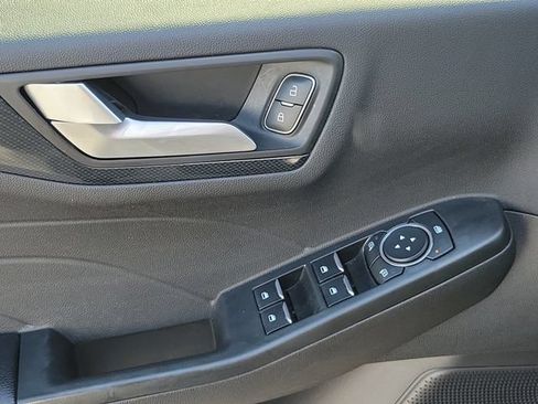 Used 2023 Ford Escape ST-Line w/ Tech Pack #1 FWD image 16