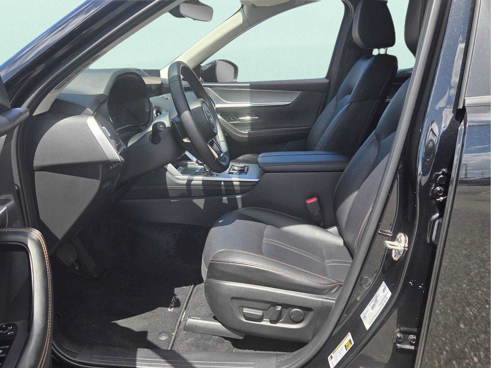 Used 2026 MAZDA CX-70 3.3 Turbo w/ Preferred Package AWD/4WD image 2