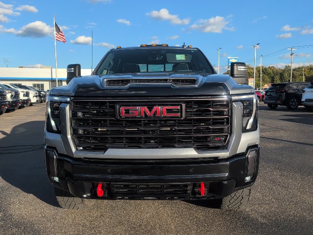 Used 2024 GMC Sierra 2500 AT4X AWD/4WD image 13