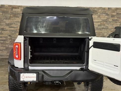 Used 2023 Ford Bronco Outer Banks w/ Sasquatch Package image 8