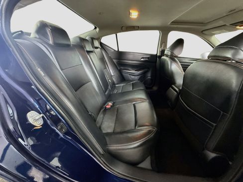 Used 2022 Nissan Altima 2.0 SR FWD image 27