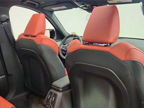Used 2025 BMW X1 M35i image 27