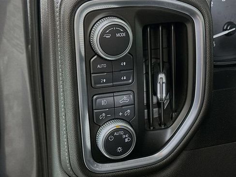 Used 2021 GMC Sierra 1500 Elevation AWD/4WD image 14