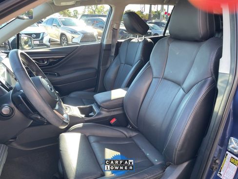 Used 2021 Subaru Outback Limited image 15