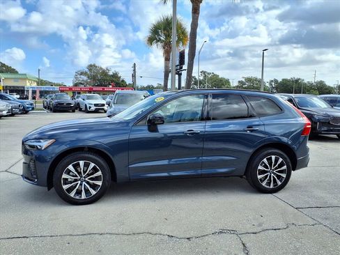 Certified 2023 Volvo XC60 B5 Plus w/ Protection Package Premier image 4