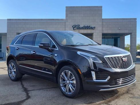 New 2026 Cadillac XT5 Premium Luxury image 3