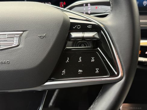 Certified 2024 Cadillac Lyriq Tech AWD/4WD image 17
