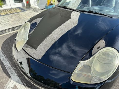 Used 2001 Porsche 911 Carrera image 14