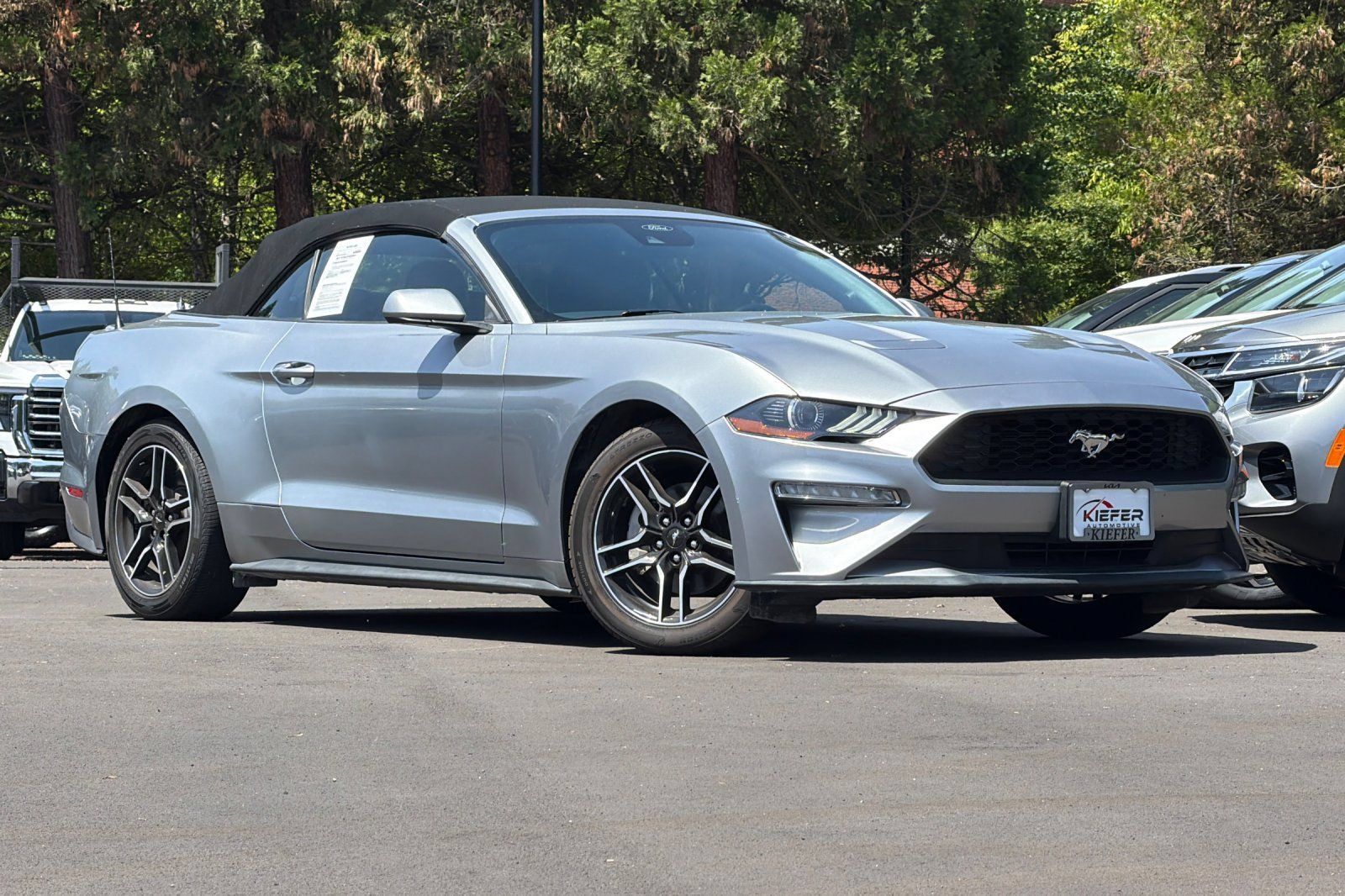 Used 2023 Ford Mustang Premium RWD image 38