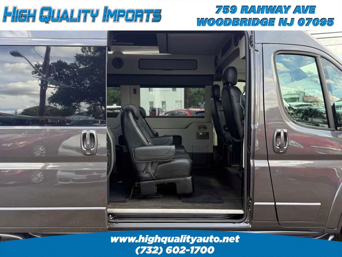 Used 2021 RAM ProMaster 2500 w/ Premium Appearance Group FWD image 22
