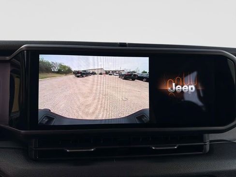 New 2026 Jeep Gladiator Sport image 20