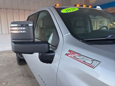 Used 2020 Chevrolet Silverado 2500 LTZ image 39