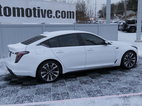 Used 2025 Cadillac CT5 V Blackwing image 5