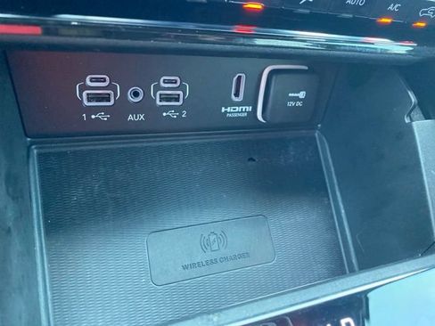 Used 2023 Jeep Grand Cherokee Summit AWD/4WD image 25