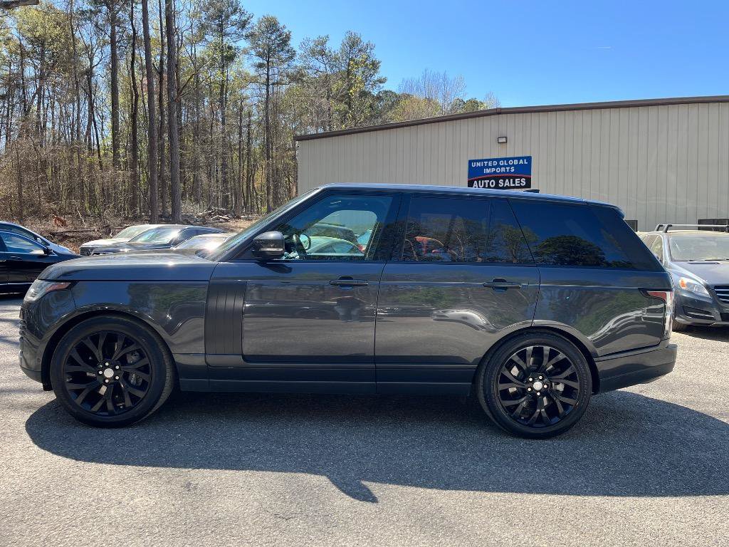 Used 2018 Land Rover Range Rover Supercharged AWD/4WD image 6