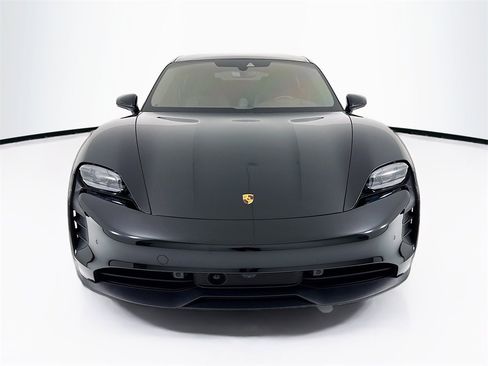 Certified 2023 Porsche Taycan GTS image 6