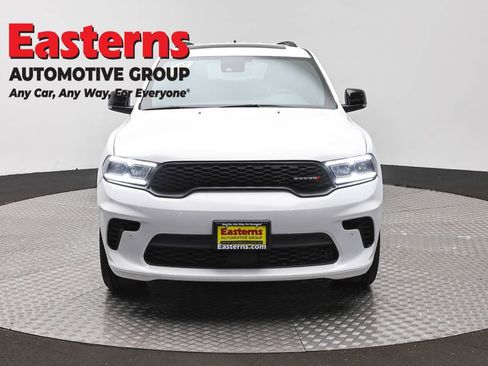 Used 2025 Dodge Durango GT AWD/4WD image 2