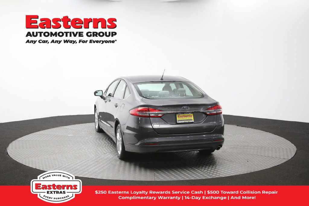 Used 2018 Ford Fusion S FWD image 40