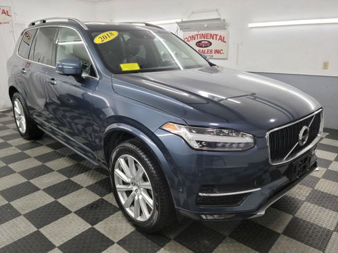 Used 2018 Volvo XC90 T6 Momentum w/ Convenience Package AWD/4WD image 8