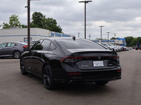 Used 2024 Honda Accord Sport image 5