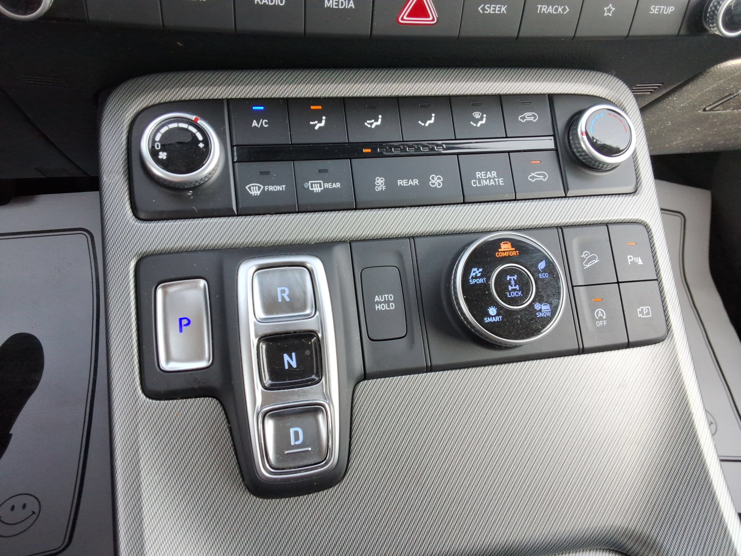 Used 2023 Hyundai Palisade SE AWD/4WD image 17