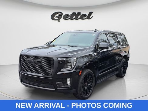 Used 2021 GMC Yukon Denali w/ LPO, Illumination Package image 1