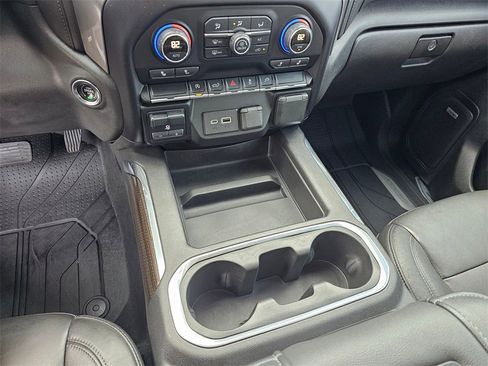 Used 2020 Chevrolet Silverado 1500 RST w/ All-Star Edition image 37