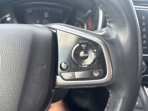 Used 2020 Honda CR-V Touring image 17