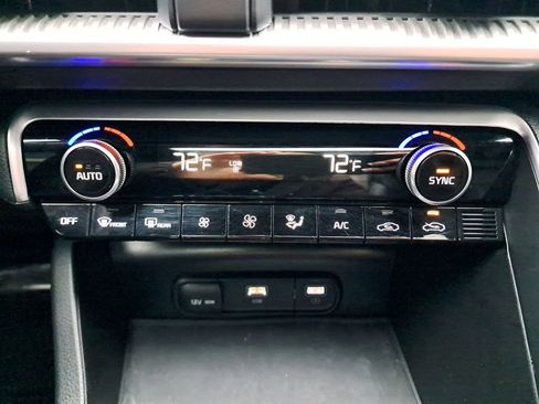 Used 2023 Kia K5 GT-Line image 22