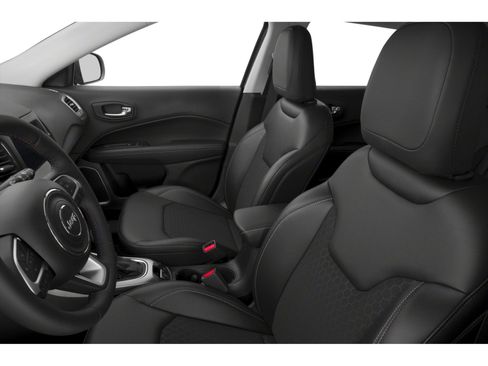 Used 2018 Jeep Compass Sport w/ Cold Weather Group image 8