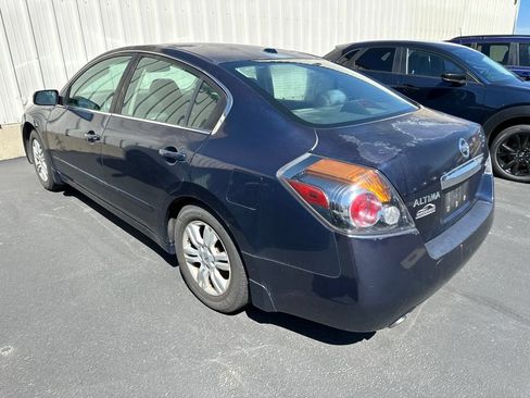 Used 2010 Nissan Altima 2.5 SL w/ SL Pkg FWD image 5
