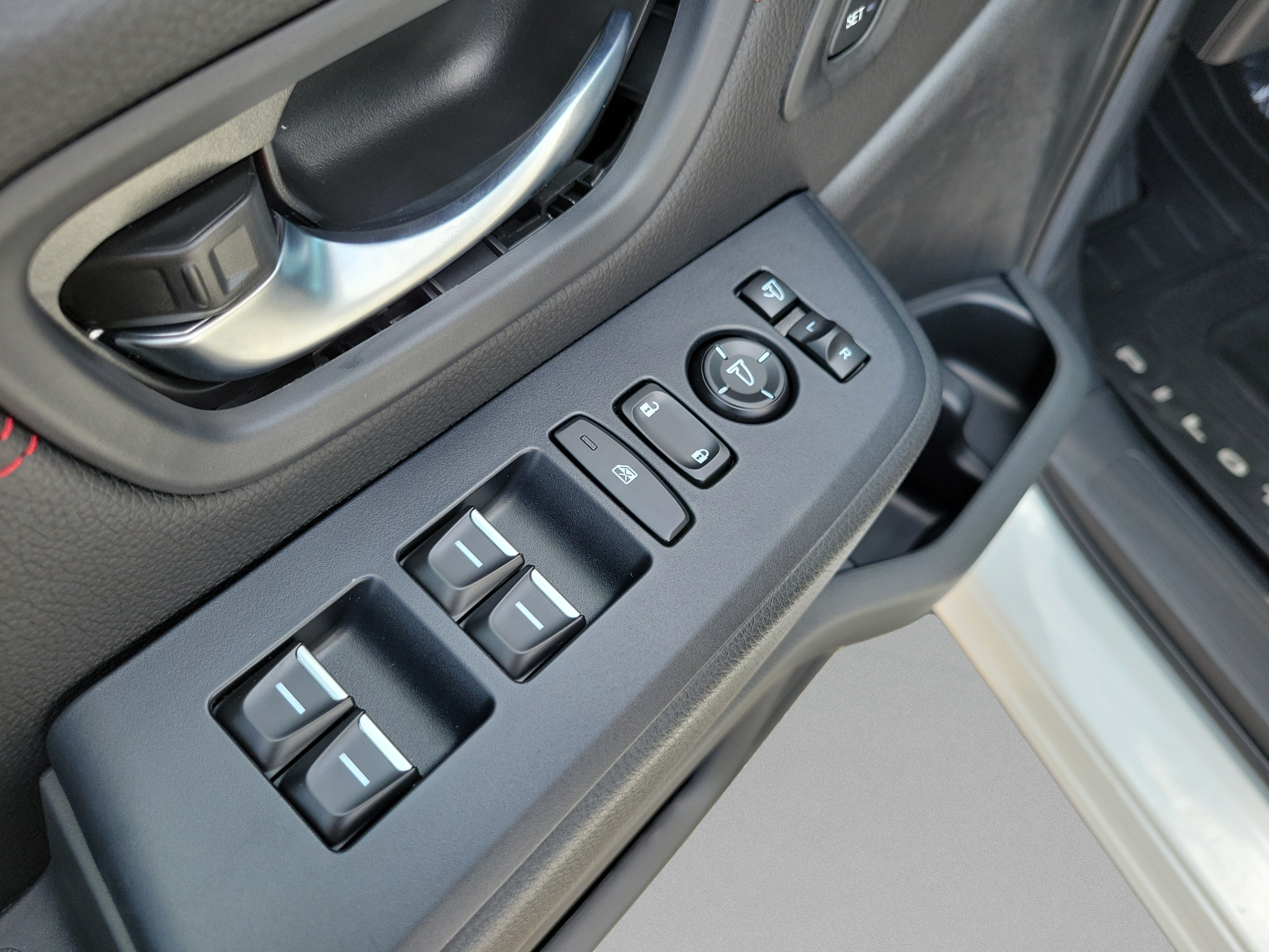 New 2026 Honda Pilot Black Edition image 24