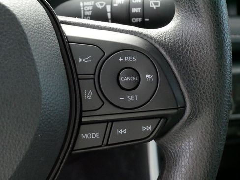 Certified 2025 Toyota RAV4 XLE AWD/4WD image 25
