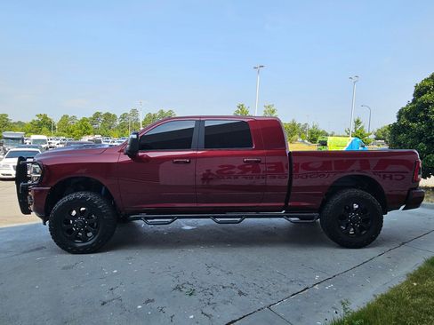 Used 2024 RAM 2500 Laramie w/ Night Edition AWD/4WD image 4