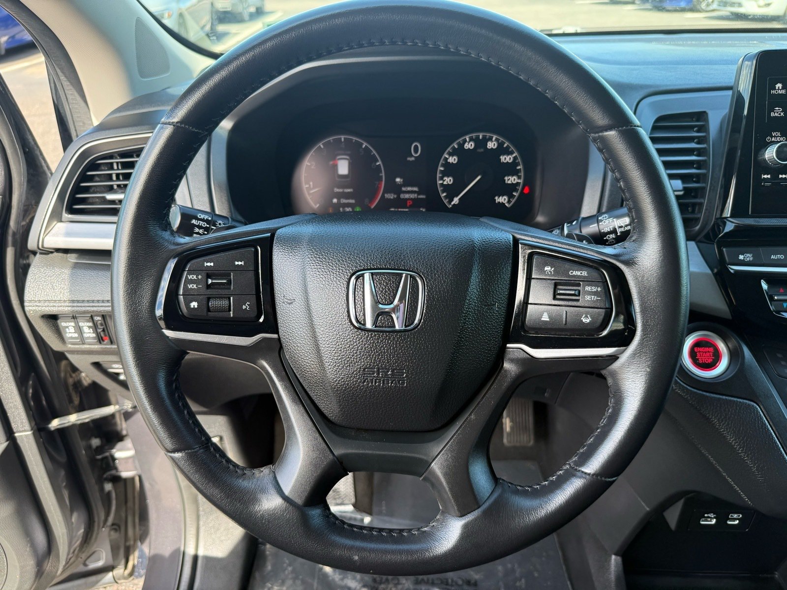 Used 2025 Honda Odyssey EX-L image 16