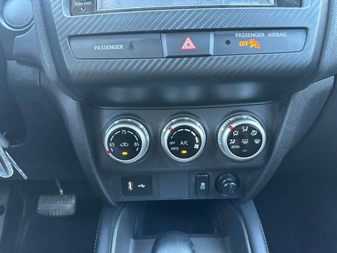 Used 2022 Mitsubishi Outlander Sport ES AWD/4WD image 17