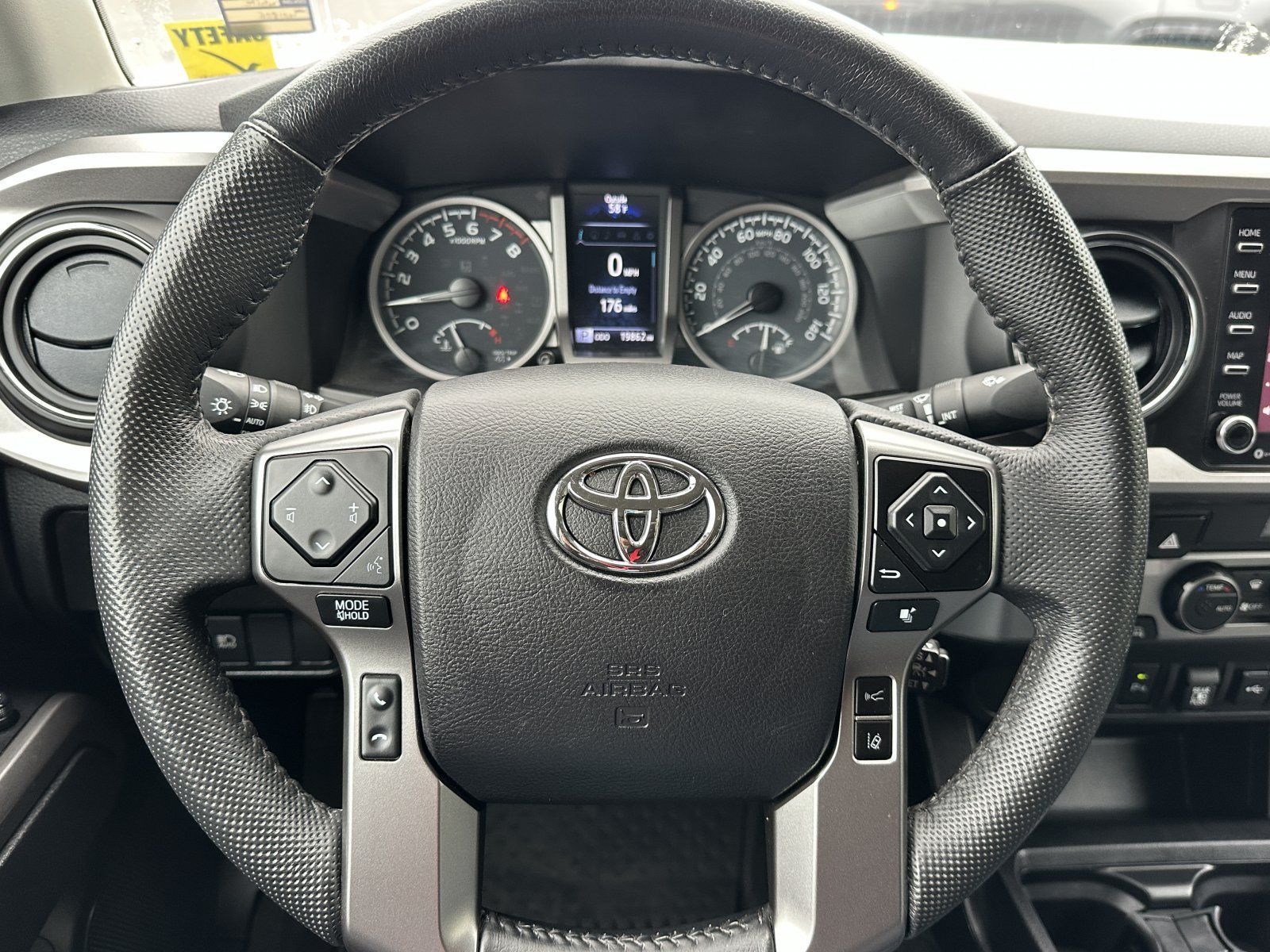 Used 2021 Toyota Tacoma SR5 AWD/4WD image 21