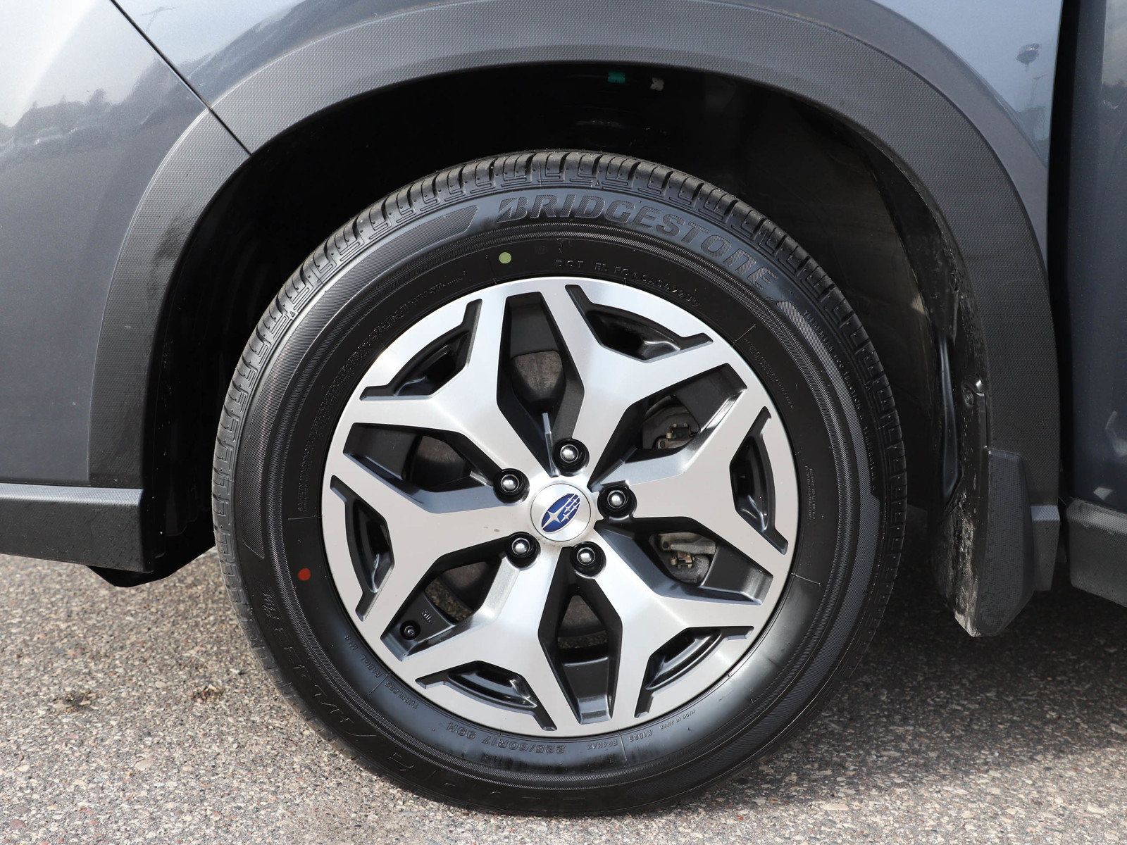 Used 2024 Subaru Forester Premium AWD/4WD image 29