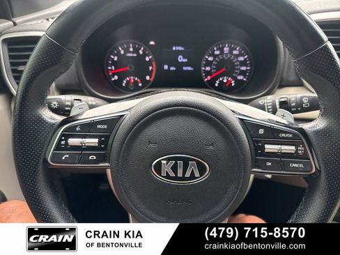 Used 2020 Kia Sportage S image 20